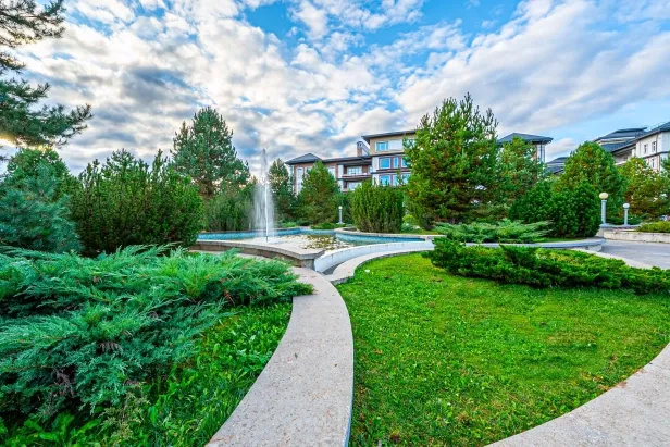 Квартира с садом у леса