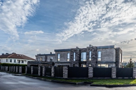 Новый дом 520м2 на 15 сот