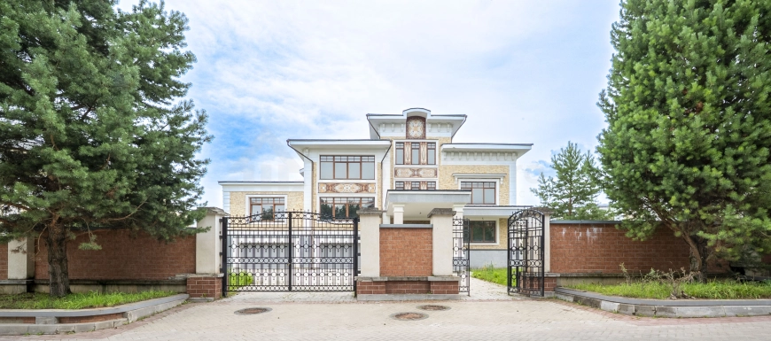 Новый дом в премиум КП Азарово