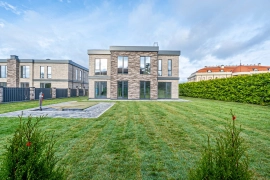 Новый дом 358м2 на 11 сот.