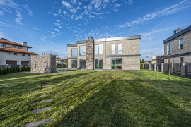 Новый дом 520м2 на 15 сот